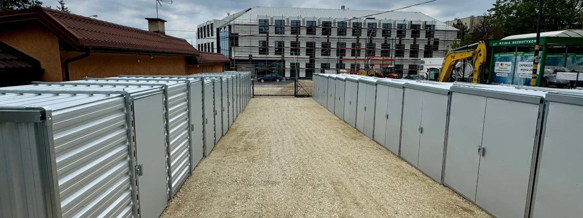 Self Storage Łódź Nowosolna – Bezpieczne Boxy Magazynowe do Wynajęcia